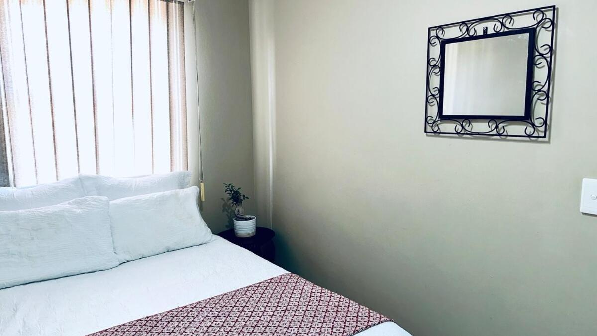 Homestay 20 On Asrin Mews *